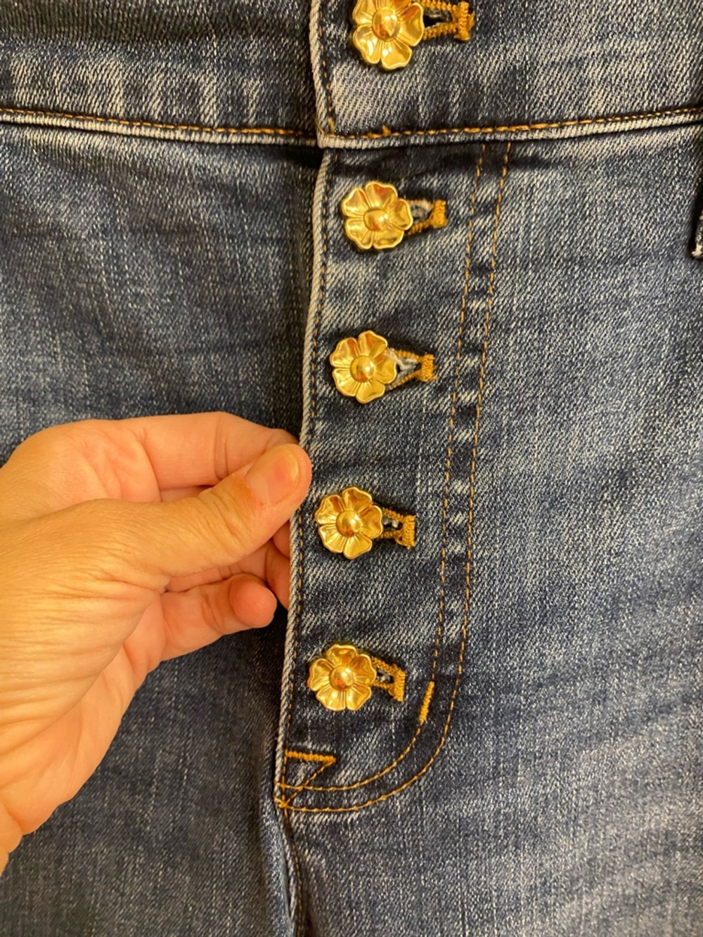 J. CREW WIDE LEG CROP JEAN GOLD FLOWER BUTTON FRONT HIGH WAIST SIZE 33 SLIMMING - Picture 8 of 14